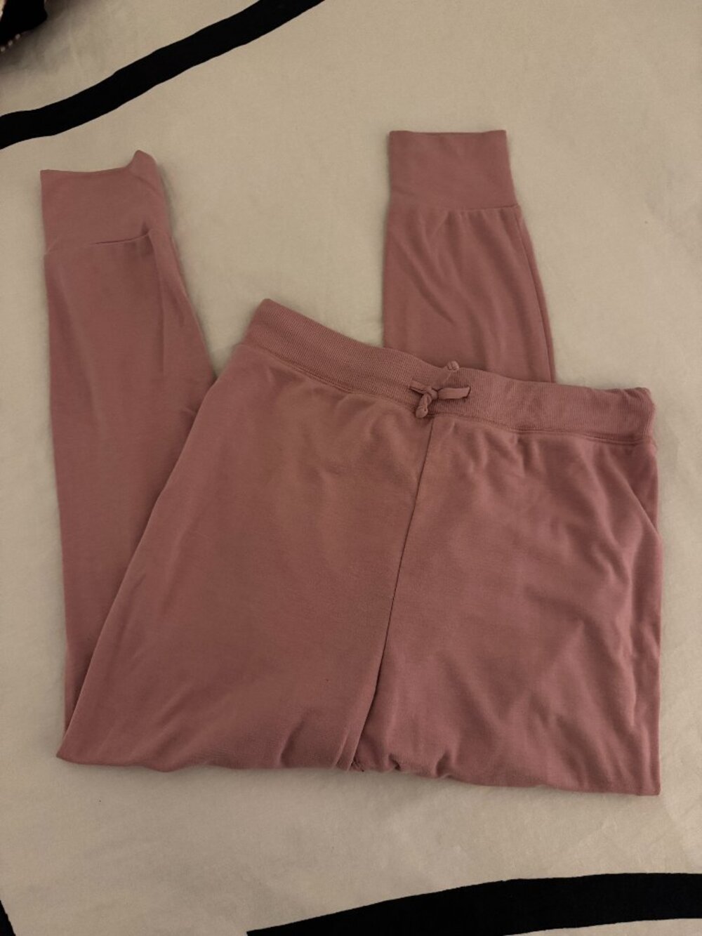EUC Free Assembly Girls Pink Joggers XL